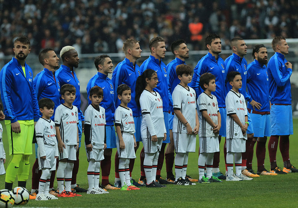 Fenerbahçe-Beşiktaş maçından kareler