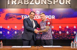 Yeni transferimiz Oleksandr Zubkov için imza töreni düzenlendi