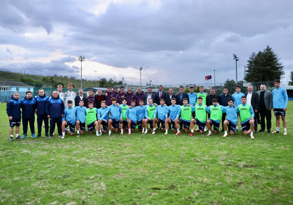 Başkanımız Ertuğrul Doğan ve Yönetim Kurulumuzdan U19 Takımımıza ziyaret